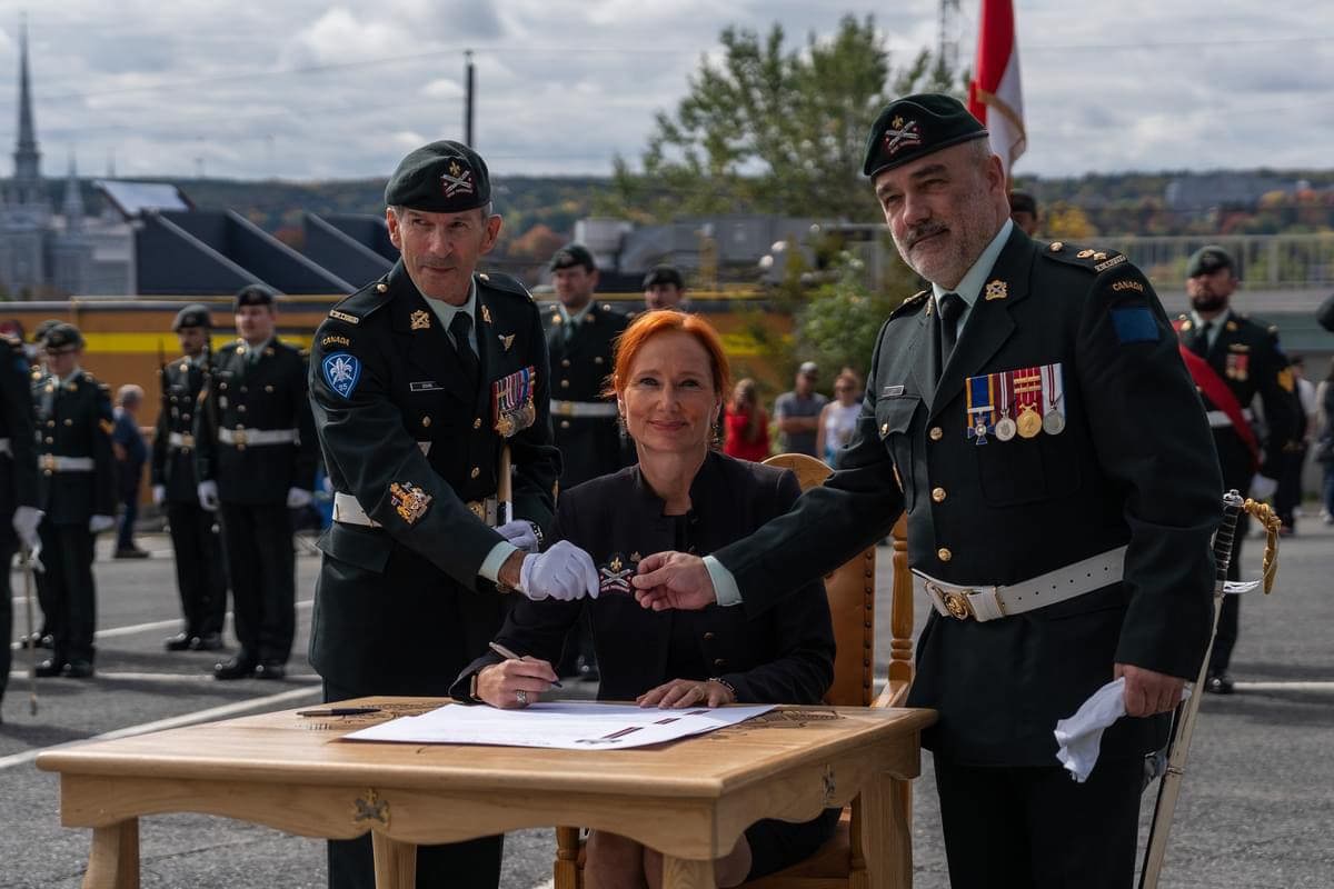 Marie-Josée Morency honorée par le Régiment de la Chaudière